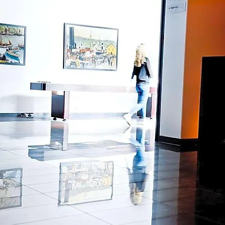 Stord Hotel מלון